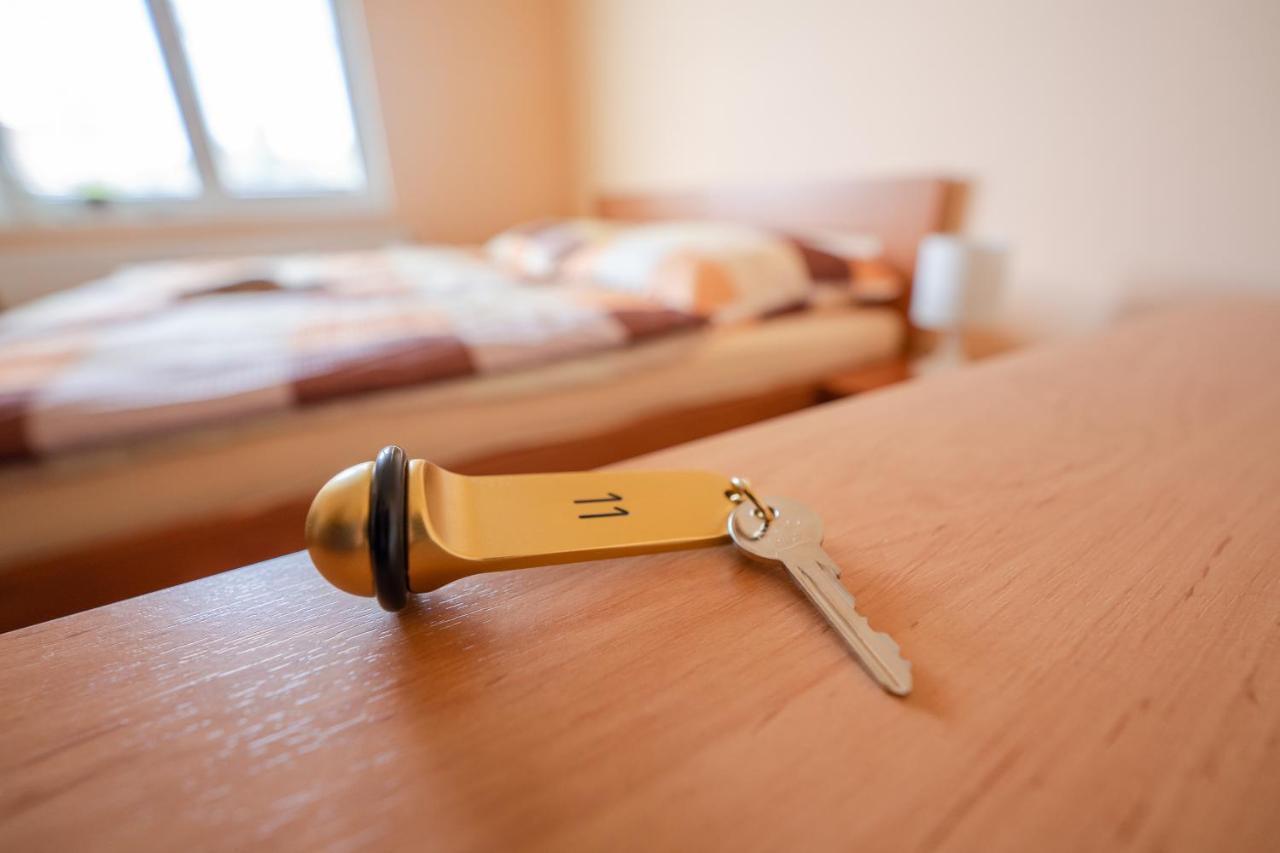 Pension V Lukach Dlouhá Ves エクステリア 写真